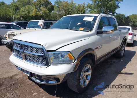 2017 Ram 1500 Laramie 4X4 5'7 Box from USA, damaged, VIN 1C6RR7NM7HS874872
